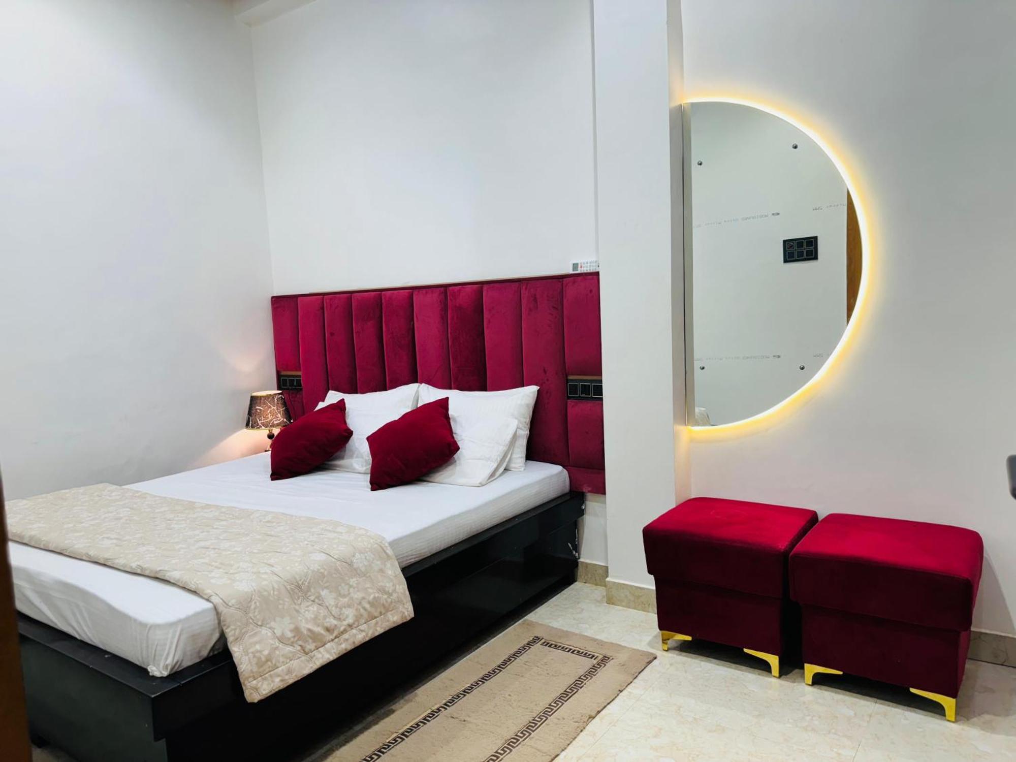 Aura Homestay Varanasi Eksteriør billede