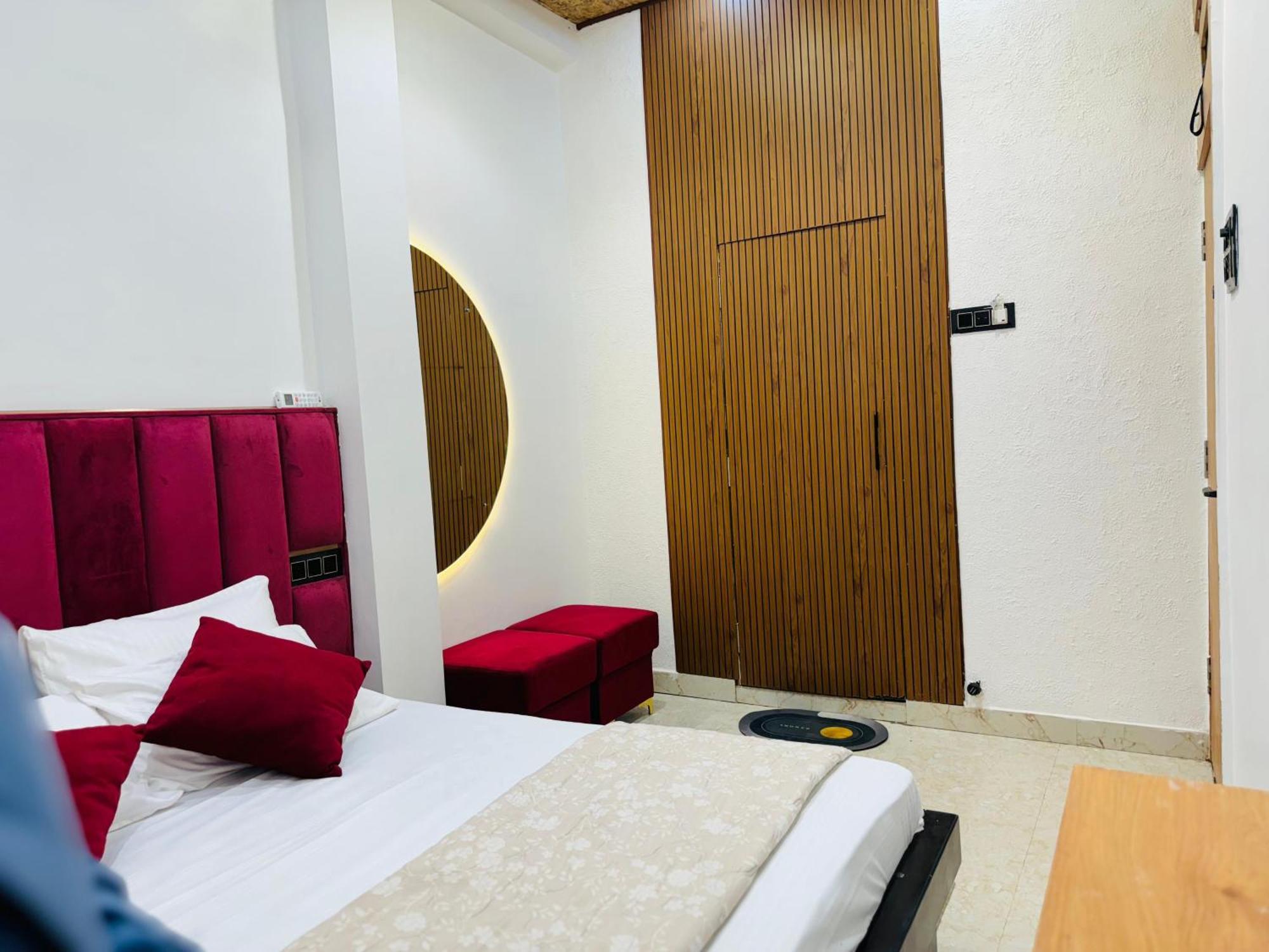 Aura Homestay Varanasi Eksteriør billede